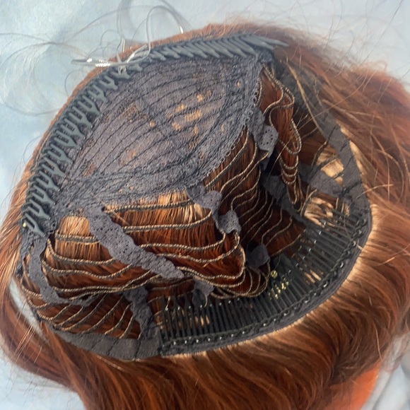 100% Kanekalon Hair by Magic Touch Collection: Layered Cut Flip 🌵 TIB/Orange - Picture 7 of 14